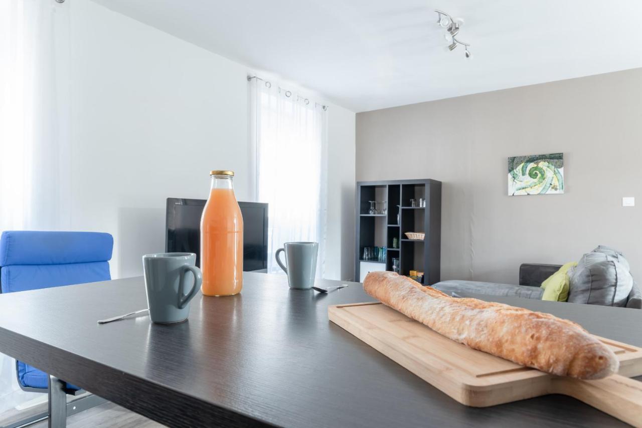 Ker Uhel - Charmant Appartement Plein Centre Saint-Renan Εξωτερικό φωτογραφία